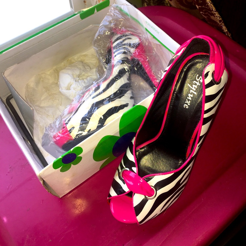 Shoe